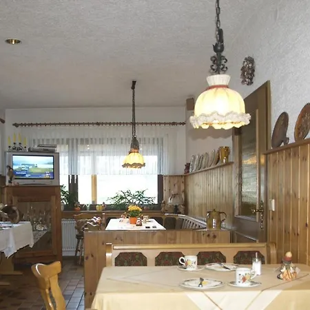 Gaestehaus Heller Gasthof Elmstein