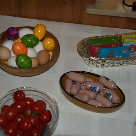 Gaestehaus Heller Elmstein